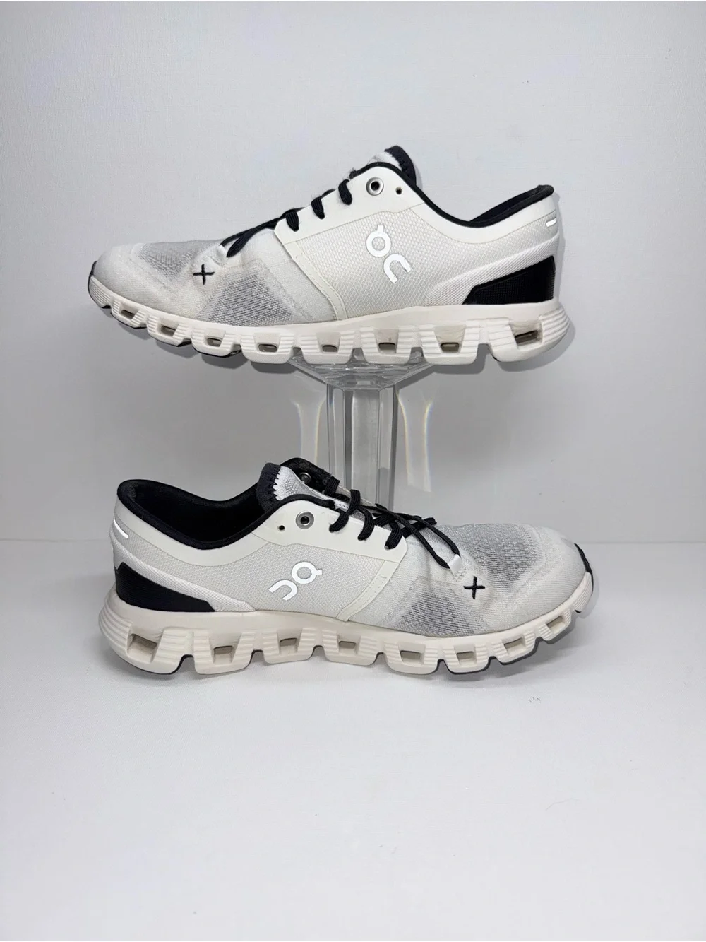 ON CLOUDX Sneakers in White and Black